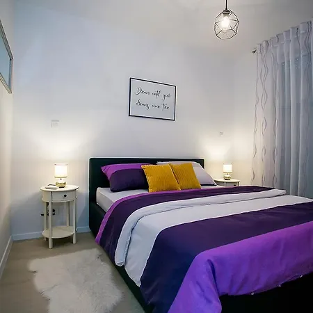 Sweet Daisy With Parking *