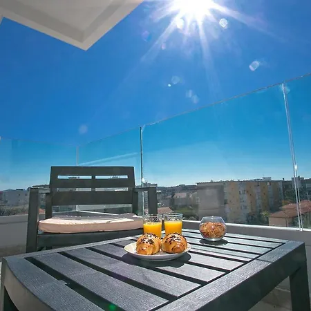 Sweet Daisy With Parking * Zadar