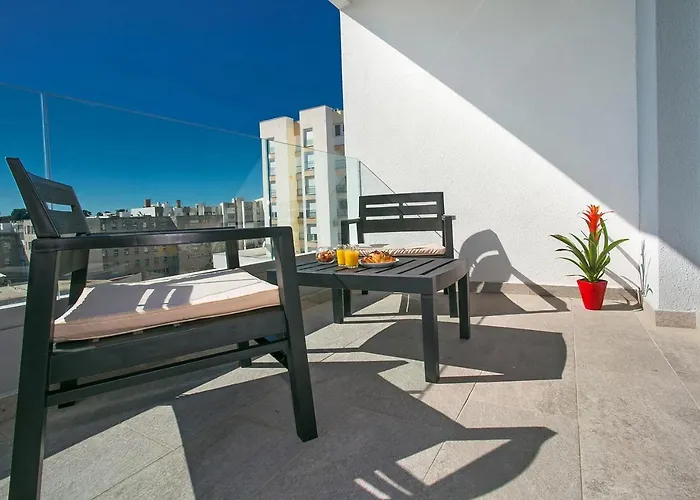 Lägenhet Sweet Daisy With Parking *